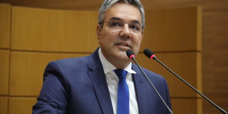 Sérgio Reis parabeniza conquista de recursos para ‘Adutora do Leite’