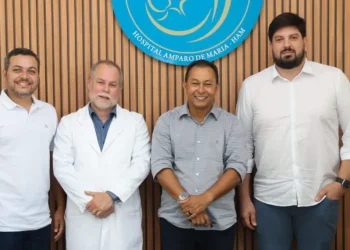 Márcio Macedo garante R$ 1 milhão para Hospital Amparo de Maria