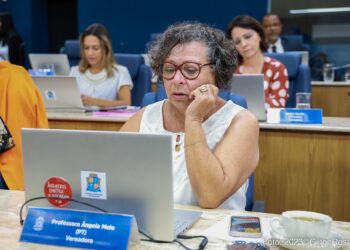 Medidas meramente punitivistas e criminalizadoras contra crianças e adolescentes só agravarão violência no país”, diz Professora Ângela Melo