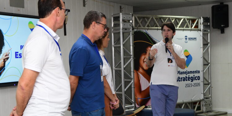 Jorginho Araujo reassume Secretaria de Estado da Casa Civil