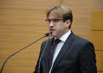 Marcelo Sobral defende inclusão do camarão no cardápio da merenda escolar sergipana