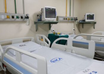 Março Azul: internações por câncer de intestino batem recorde no país