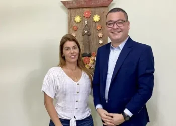 Eduardo Lima se reúne com a secretária da Assistência Social e primeira-dama, Erica Mitidieri