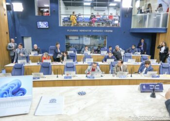 Câmara Municipal aprova projeto que acrescenta dados históricos nas placas indicativas das ruas de Aracaju