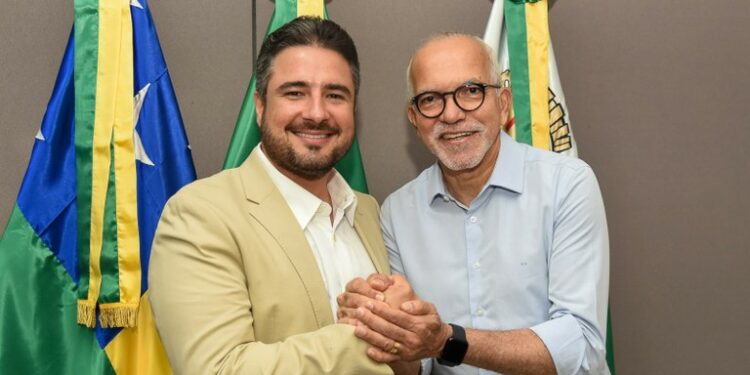 “Sei da responsabilidade e lealdade de Ricardo”, afirma Edvaldo Nogueira ao reassumir PMA