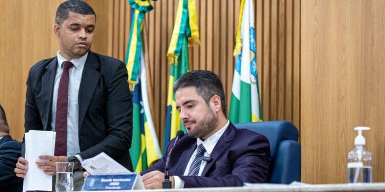 Câmara aprova projeto de combate à sexualização precoce de crianças e adolescentes