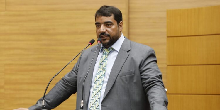 Deputado Luizão defende a liberdade de expressão