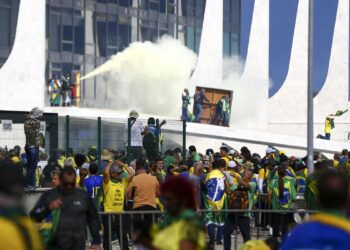 PGR denuncia mais 150 investigados por atos antidemocráticos