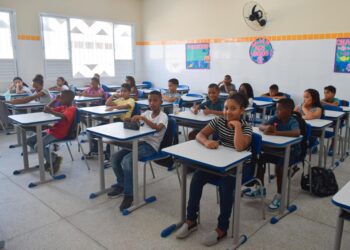 Prefeitura de Aracaju inicia ano letivo nas novas escolas de tempo integral do 17 de Março