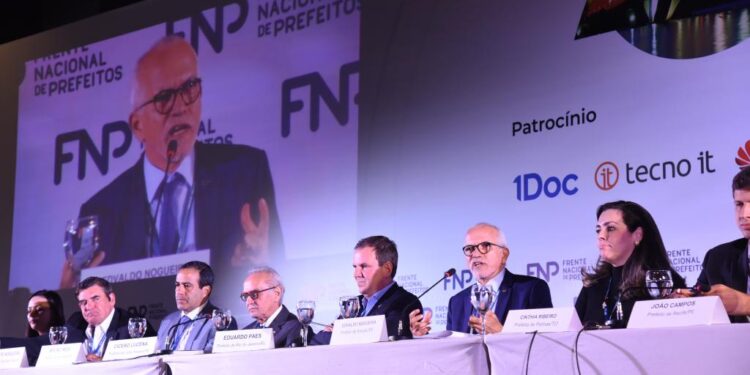 Prefeito Edvaldo é reeleito presidente da FNP