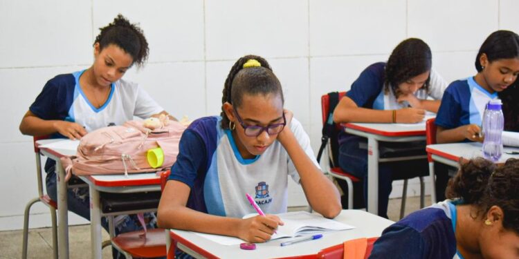 PMA conclui aplicação de avaliação diagnóstica da rede municipal de ensino