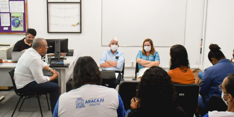 Prefeitura de Aracaju analisa resultados das provas diagnósticas da rede municipal de ensino