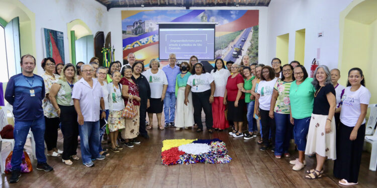 Prefeitura de São Cristóvão realiza roda de conversa para celebrar Dia do Artesão