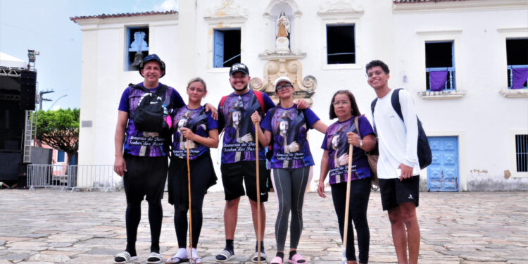 Romeiros chegam em São Cristóvão para a Festa de Senhor dos Passos