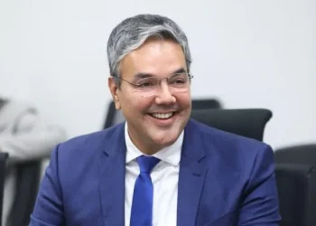 Sérgio Reis é diplomado deputado estadual na Assembleia Legislativa