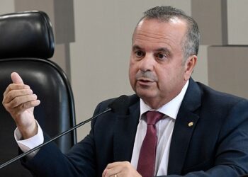 “100 dias de pesadelo”, afirma Rogério Marinho sobre gestão de Lula