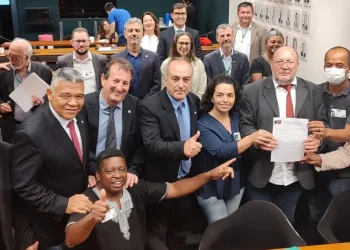 Deputado federal João Daniel recebe propostas para a Medida Provisória 1154 e futuros da CONAB e do PAA