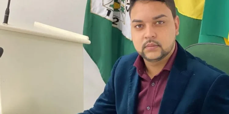 Vereador de Cristinápolis, Ícaro Hora pede renúncia do cargo. Assume Magno Helázaro, conhecido como Miminho