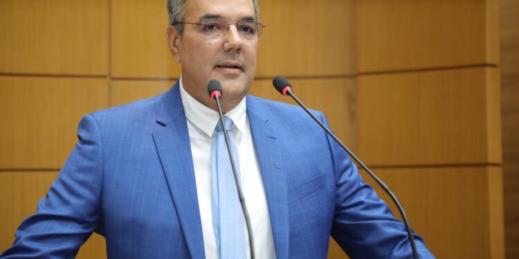 Deputado Sérgio Reis cobra Unidade de Pronto Atendimento 24 horas em Lagarto