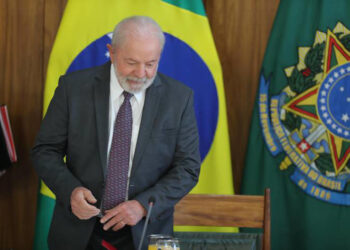 Sem marca de governo, Lula justifica que 100 dias foram para priorizar ‘o que era inadiável’