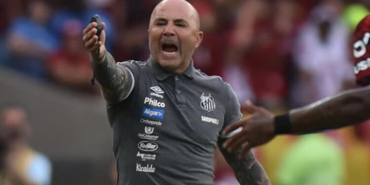 Por que Sampaoli é bem avaliado e foi contratado pelo Flamengo?