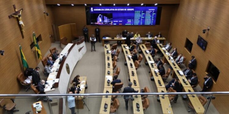 Programa de Parcerias Público-Privada é aprovado por maioria na Alese