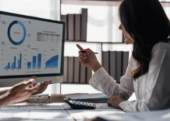 Sebrae levará orientações gratuitas a empresários dos 75 municípios sergipanos. Meta é atender mais de 10 mil empresas