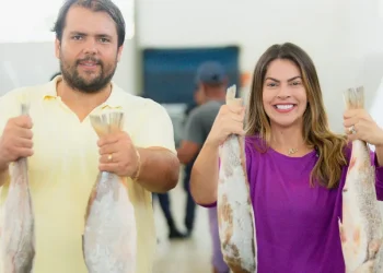 Itabaianinhenses recebem kits com alimentos para celebrar feriado de pascoa