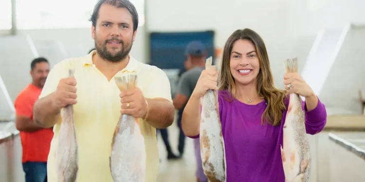 Itabaianinhenses recebem kits com alimentos para celebrar feriado de pascoa