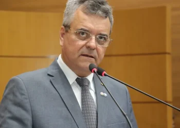 Deputado Luciano Pimentel comemora sanção da Lei sobre Cannabis Medicinal