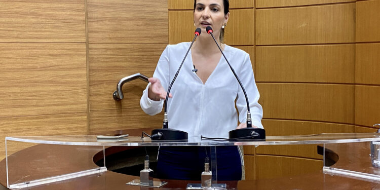 Deputada Dra Lidiane Lucena reforça a importância da vacinação