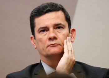 PGR denuncia Moro por calúnia contra ministro Gilmar Mendes, do STF
