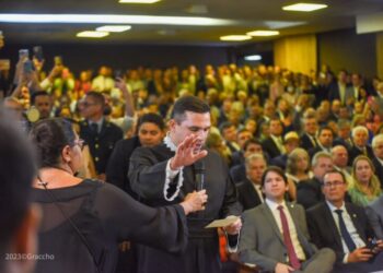 José Carlos Felizola é empossado no cargo de conselheiro do Tribunal de Contas
