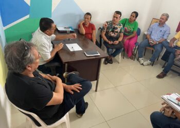 Com o projeto “Fale com o Prefeito”, Alberto Macedo ouve anseios da população da Barra dos Coqueiros
