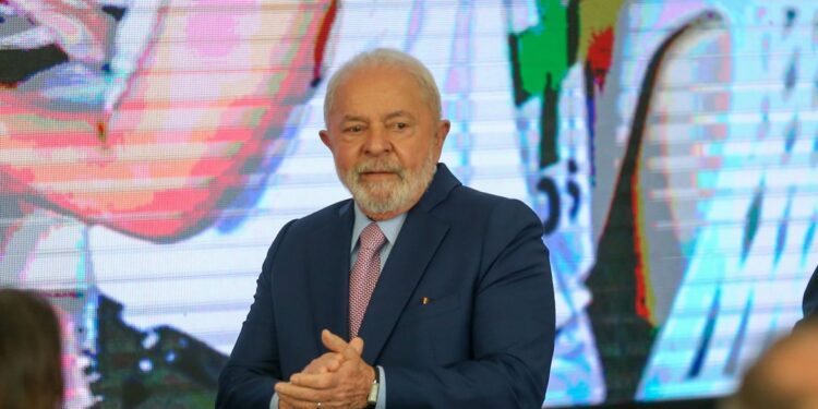 Brasil assinará 13 acordos com Portugal e quatro com Espanha