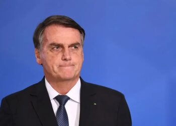 Bolsonaro depõe à PF sobre atos antidemocráticos de 8 de janeiro