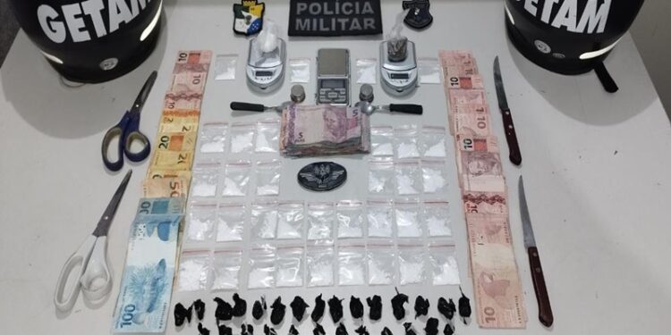 PM prende foragido e suspeito de tráfico de drogas na Zona Norte de Aracaju