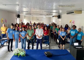 Visando a melhoria operacional do Sistema Presença do Bolsa Família, Semed Lagarto reúne coordenadores para capacitação