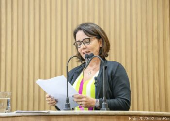 “População da zona de expansão está aguardando os benefícios da nova frota de ônibus”, diz Emília