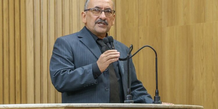 “ Não sou contra a Deso, sou contra ao serviço prestado de má qualidade”, diz Cícero