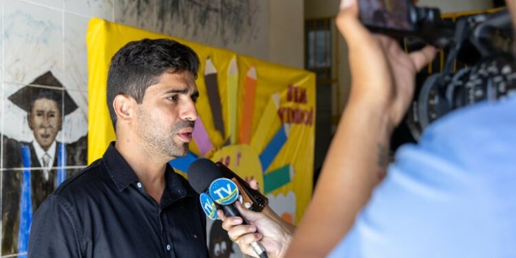 Vereador Pastor Diego integra comitiva de combate à violência escolar