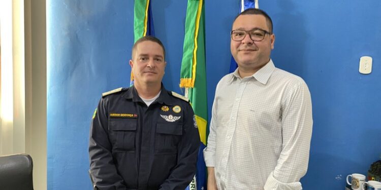 Eduardo Lima se reúne com responsável pela Guarda Municipal de Aracaju