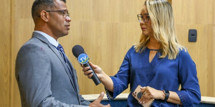 Projeto de Lei, de autoria do vereador Sargento Byron, tem foco na inclusão social no ambiente corporativo