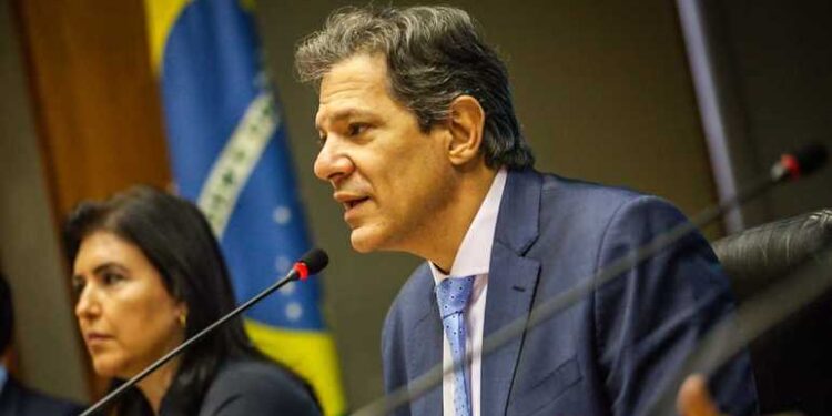 Haddad descarta aumento de impostos para implementação da nova regra fiscal