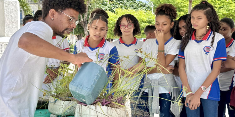 Prefeitura de São Cristóvão realiza atividade de conscientização ambiental em alusão ao Dia Nacional de Conservação dos Solos
