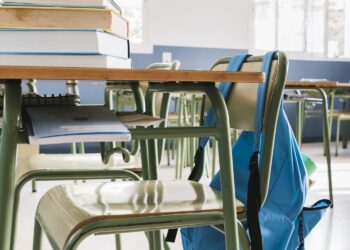 Boquim oferta bolsas remuneradas para atuar em programa de alfabetização