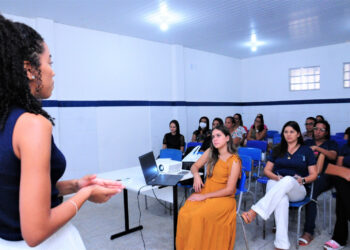 Secretaria de Saúde de São Cristóvão prepara profissionais para iniciar campanha de vacinação contra Influenza