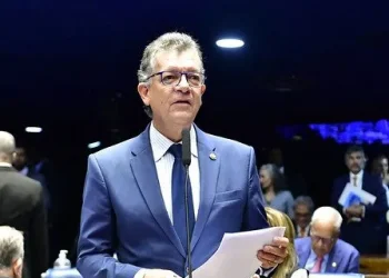 Laércio critica desvio de 450 milhões de reais do Sesc e do Senac para Embratur: “projeto insensato”