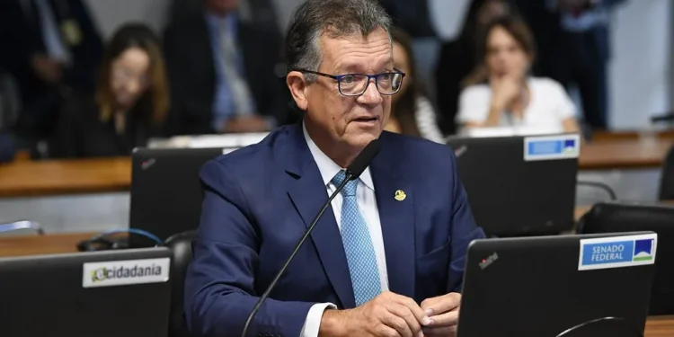 A pedido de Laércio, Senado discute situação da Unigel