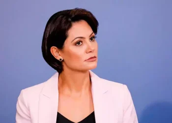 Michelle Bolsonaro não descarta possibilidade de candidatura para o Legislativo
